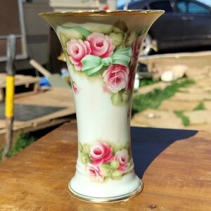 Burton & Burton VINTAGE vase